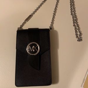 Michael Kors Black Leather Smartphone Crossbody
